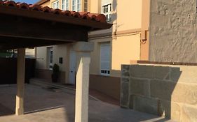 Casa Os Loureiros